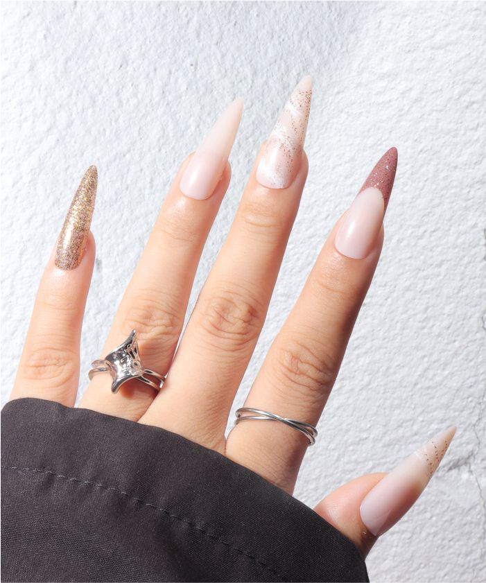 YU3GEMZ Sunbeam Shimmer: Long Stiletto Press-On Nails with Glitter and Silver Flakes