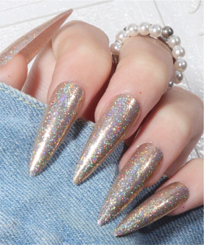 YU3GEMZ Champagne Shimmer: Long Stiletto Press-On Nails with Glitter and Seashell Accents