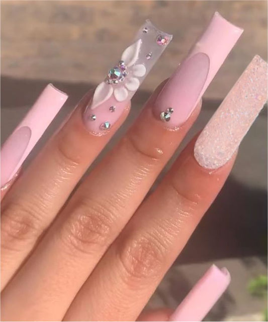 YU3GEMZ Romantic Rendezvous: Long Square Press-On Nails with Moon and Star Accents